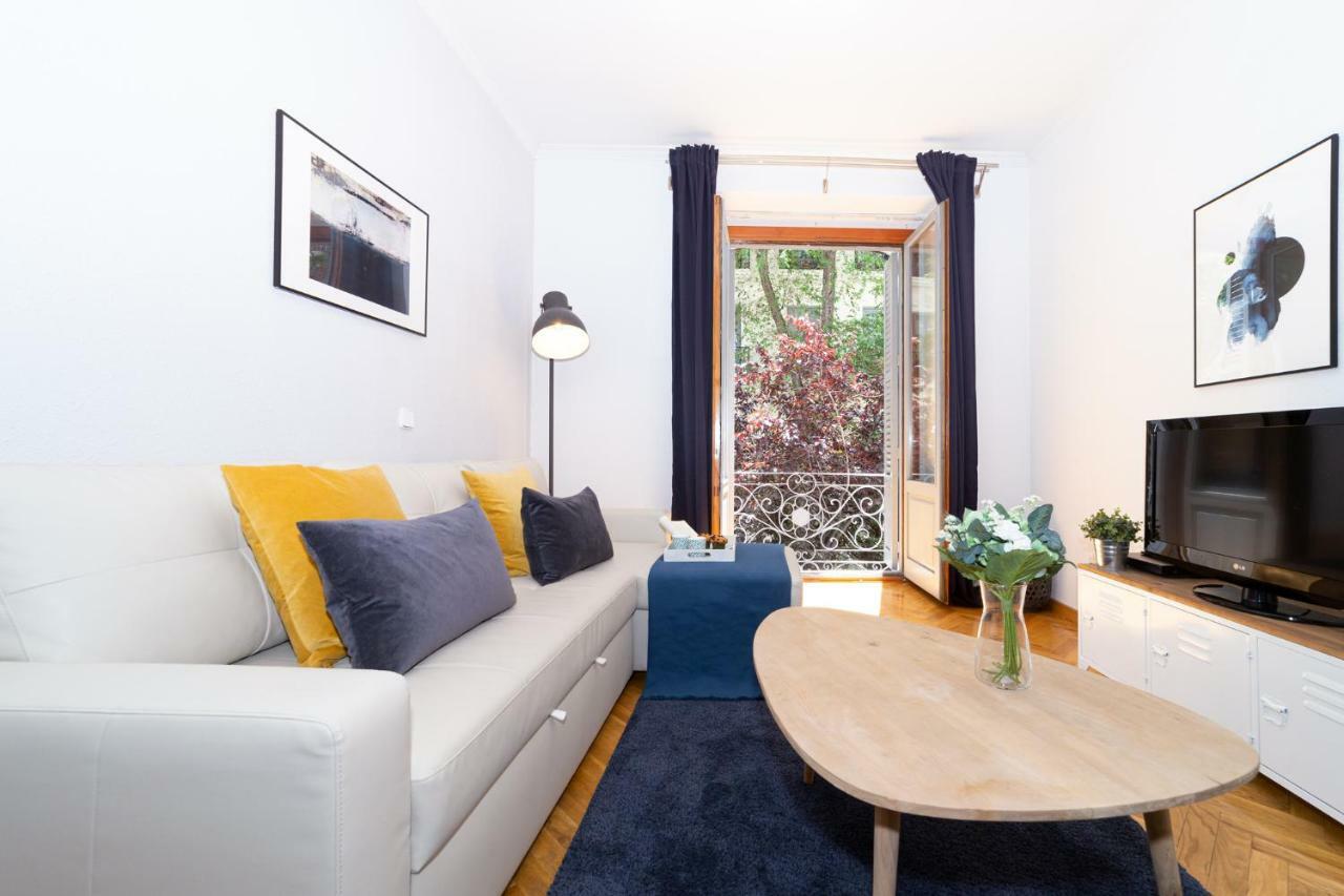 Apartamentos Plaza De Espana マドリード エクステリア 写真