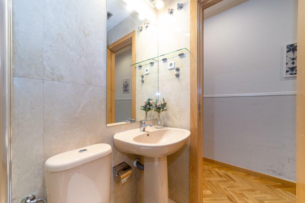 Apartamentos Plaza De Espana マドリード エクステリア 写真