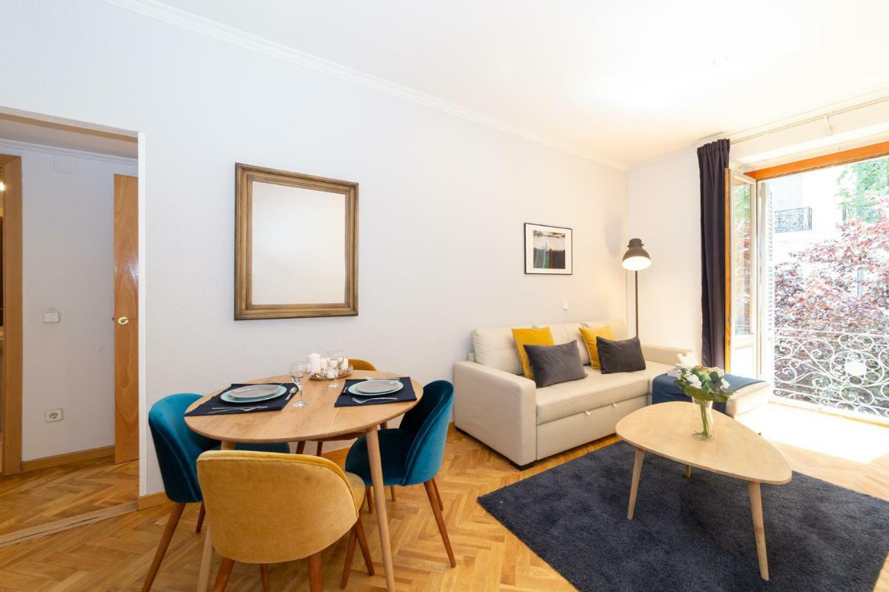Apartamentos Plaza De Espana マドリード エクステリア 写真
